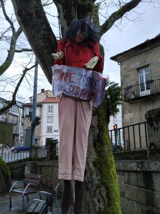 An effigy of Carmen Calvo, the Deputy Prime Minister of Spain hangs from a tree.